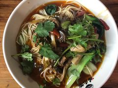 泡椒鸡杂面-老地方猫儿面(磁器口店)