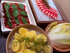 -三出山火锅(南京万象天地店)