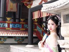 -云锦汉服馆·古典妆造摄影(唐城店)