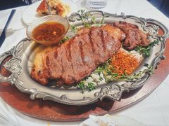 -LESCEDARS Brasserie Bistro香柏树