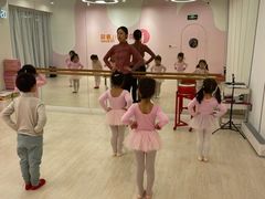 -韵姿少儿舞蹈(北外滩校区)