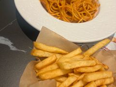 -必胜客(砂之船中东奥莱店)