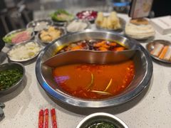 -老成都市井火锅阿泥頭火锅公司(海宁长安佳源中心广场店)