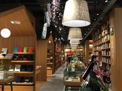 -百新书局(尚悦湾店)