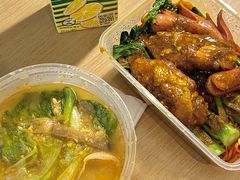 -002鱼汤粉(龍園店)