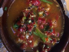-苗家恒灵酸汤鱼-跳水牛肉连锁店(凯里总店)