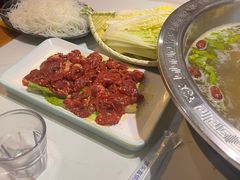 -乡土黄·鲜牛肉火锅·小龙虾(兴业街店)