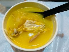 -鲜入围煮花胶鸡海鲜火锅