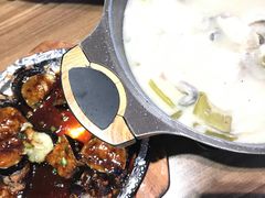 -九头鹰家宴(岳家嘴店)
