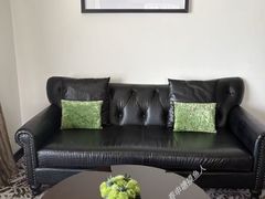 -上海虹桥西郊假日酒店