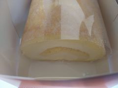 -顶东面包花园·生日蛋糕(世博店)