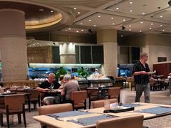 -怡聚轩全日制自助餐厅(大中华喜来登酒店)