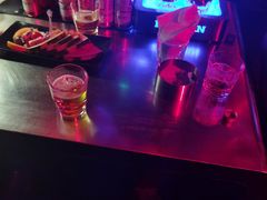 -简奥斯汀·赫本酒吧