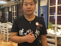 -闫府私房菜(经四路万达店)