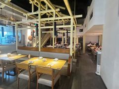 -关东小磨东北菜(上海长风大悦城店)