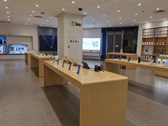 -华为授权体验店(中山公园来福士)