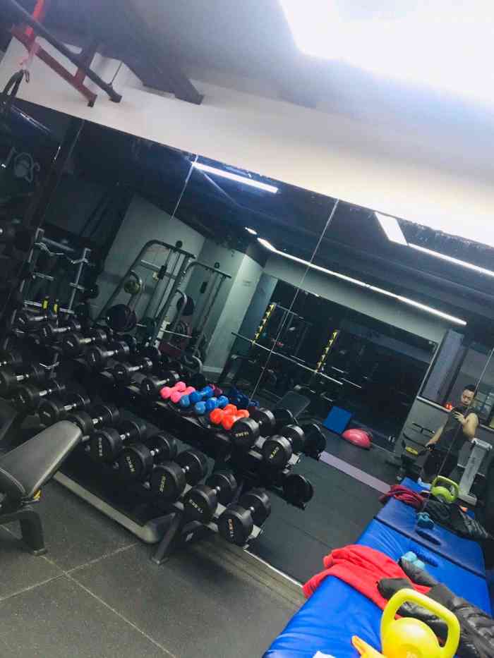 悦享健身工作室(日月光店)-"其实人到后来总是对自己越来越苛求 理想