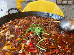 老铁锅秘制美蛙-鸿顺老铁锅美蛙鱼府(解放碑店)