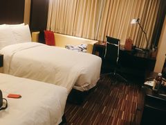 -上海龙之梦万丽酒店