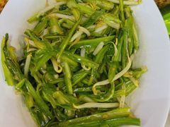 -明记烧鱼美味店