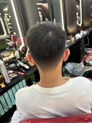 -豪帅男士理容馆