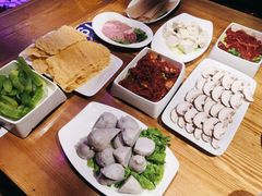 -红牌美蛙鱼头火锅(万辉国际广场店)