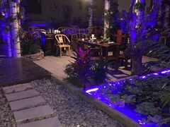 -耍哥串串香(香月湖店)