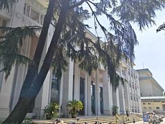 -武汉大学图书馆·文理学部总馆