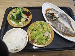 -荟选餐饮徐家汇社区食堂(徐虹北路店)