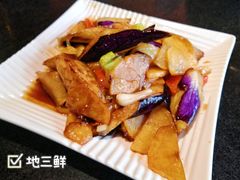 -燕青小馆(东园大厦店)