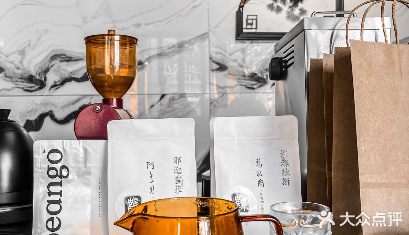 顺德首家｜楼上心灵疗愈 楼下啡酒 隔壁玄学