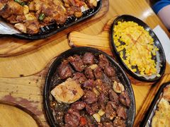 -老东镇啤酒屋海鲜加工·蒸汽海鲜·海鲜烧烤(台东店)