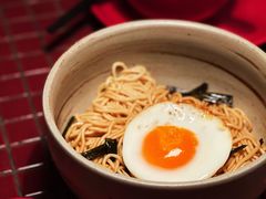 太阳蛋葱油拌面-面上有光
