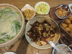 -金孔雀德宏傣味餐馆(魏公村店)