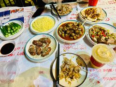 -三妹小龙虾·黄油蟹(华侨城总店)