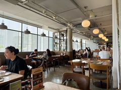 -ROAST coffee & eatery