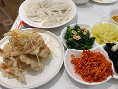 -东方饺子王(新奥购物中心店)