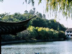 -绍兴东湖风景区