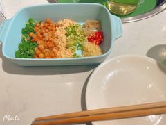 -蛙两只美蛙鱼头火锅(恒茂店)