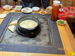 -有一锅·野生菌黑山羊腊排骨火锅(古城北门店)
