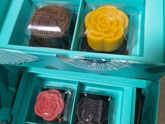 -星巴克臻选(华堂·新辰汇店)