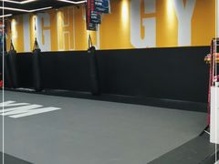 -成杰格斗·拳击·柔术·防身术(建设路店)