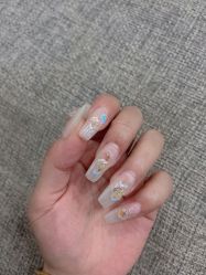 -M Nails & Beauty美甲美睫美体