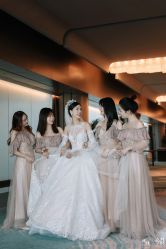 -艾米丽婚纱礼服