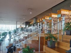 -浦东图书馆读者餐厅