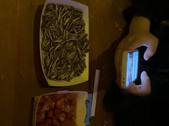 -Helens海伦司小酒馆(王家湾人信汇店)