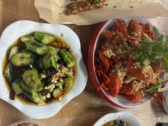 -老街烧烤大排档·地道湖北菜·龙虾馆(汉口火车站店)