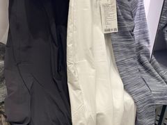 -lululemon(比斯特购物村店)