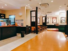 大堂-星巴克臻选(威海威高广场店)