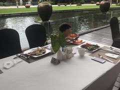 -三亚湾海居雅高铂尔曼度假酒店